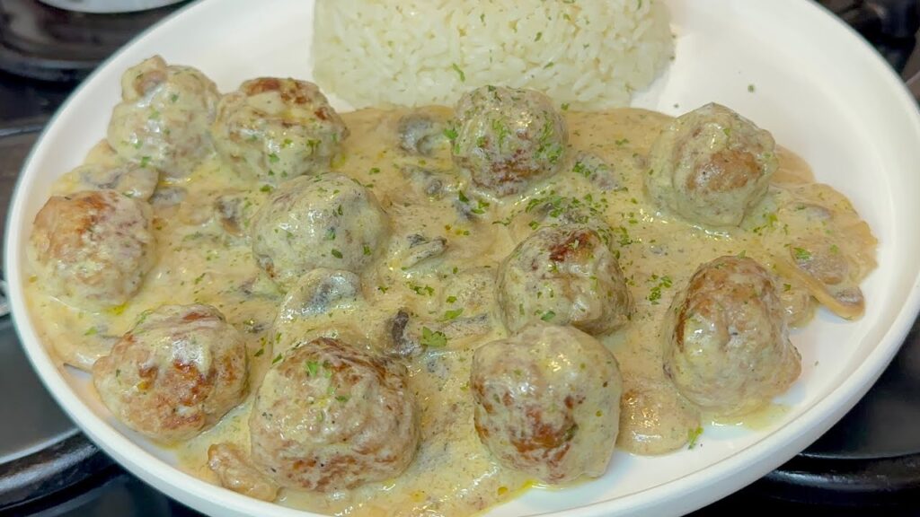 easy-creamy-meatballs